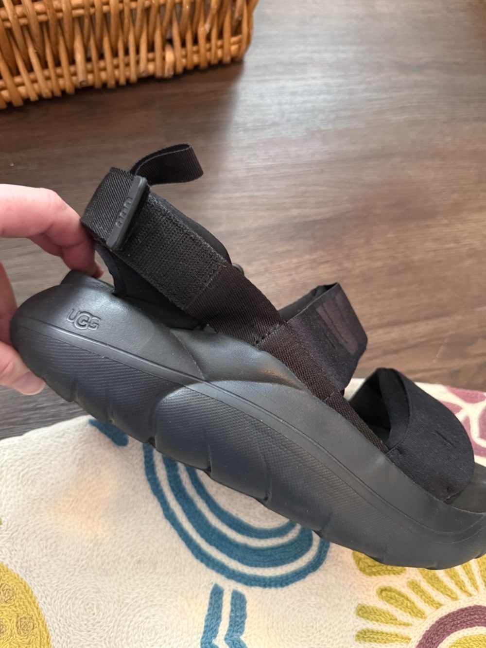 UGG Slingback Sandals - Picture 11 of 11